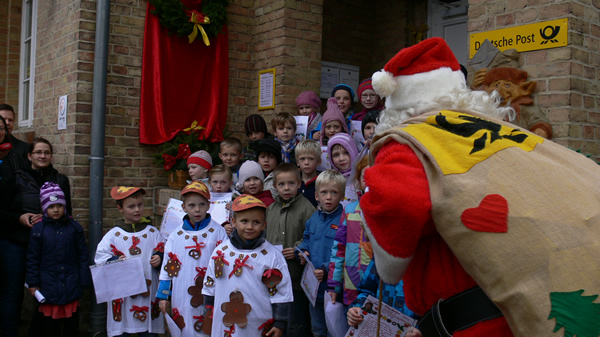 Weihnachtmann in Himmelpfort die Weihnachtfeier 